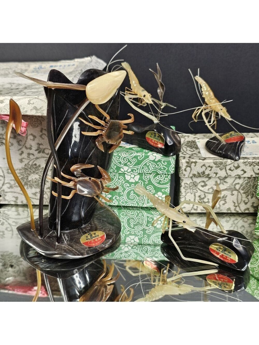 Chinese Baishi Crabs Shrimp Water Buffalo Horn Sculptures Set Of 4 Pen Holder